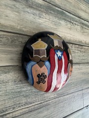 Artisan Hand Painted Man Made Rock | 3 Reyes Magos Puerto Rico Flag Art 4″ #C