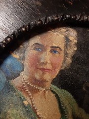 Antique Wood Carved Circular Frame 14in*Old Lady Canvas Portrait Painting Inside