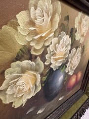Original Oil Painting on Canvas „Roses In A Vase“ Black & Gold Frame Signed
