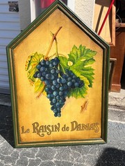 Le Raisin de Damas Damascus Wine Grapes Oil Painting French Restaurant Sign Wood