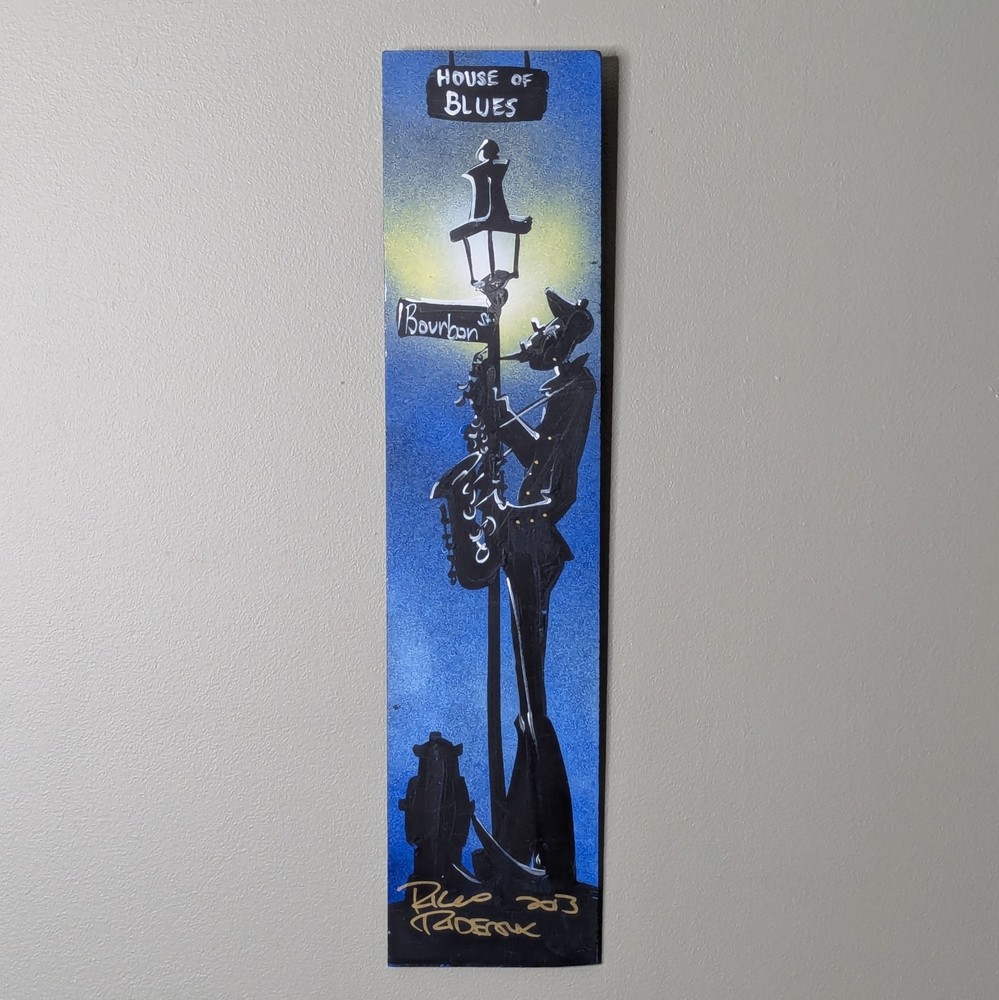 Hand Painted Wood Art Jazz Instrument Signed „Ricco Rideaux 2013“ Wall Decor