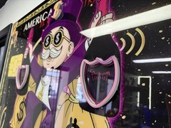 Monopoly Style Neon Wall Art America Express No Limits Dom 70x100cm