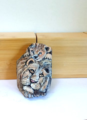 Lion Stone hand painted Rock original art signed by Manuela Quick