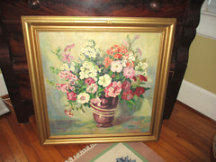 Oil on Canvas Vintage Artist Signed „Elsie Bessell“ Flowers in a Vase 31 x 30