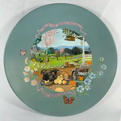 Vintage Farm Country Original hand Painted Gold Pan Wall Hanging Decor
