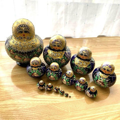 VTG Matryoshka Ukrainian Nesting Doll Hand Painted 15 Pieces 4.7”Signed