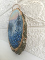 Acrylic Painting on a slice of wood „Mountain Landscape“ – 13×13 cm, handmade