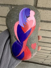 Mother And Child Love Hand Painted On A Rock Approx 7 1/2“ X 5“ X 2 1/2“￼