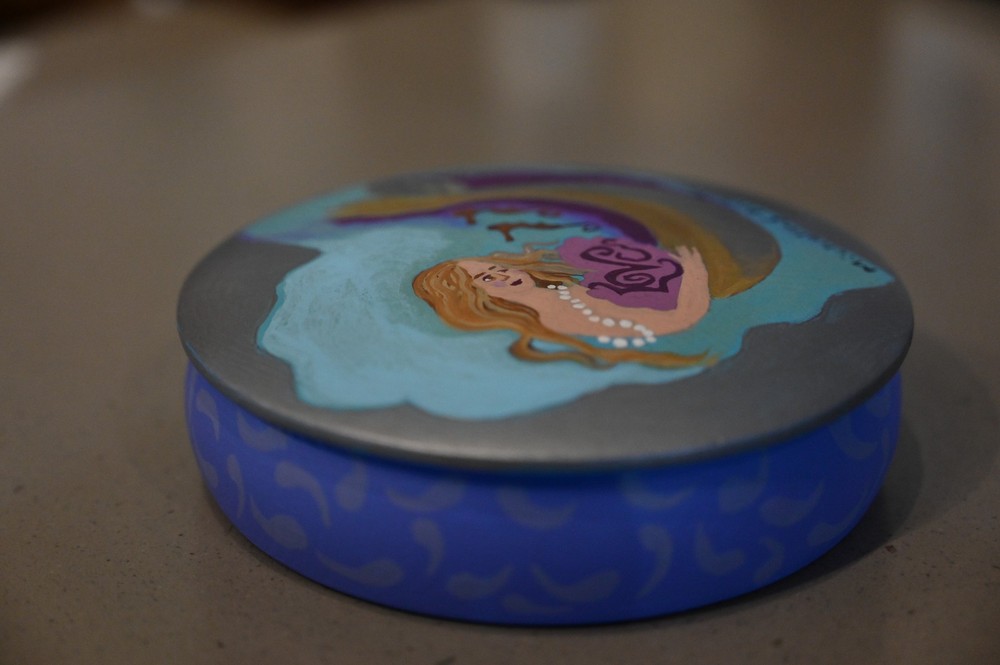 Mermaid with Pearl Necklace Acrylic Painting Weddding Ring Wooden Box with Lid