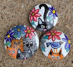 set of 3 Hand Painted cute cat painted stone art Kindness gift paper weight