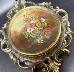 Vtg Italian Oval Frame Convex Glass Floral Paint Signed Ornate Filigree Baroque
