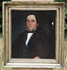 19Th Century Gentleman Portrait – Realistic Style, Antique Original Painting