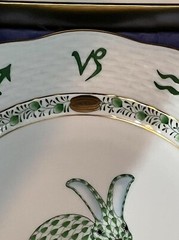 Herend Hand Painted Zodiac/Home Deco Plate Green Fishnet Designed 1999 Rabbit
