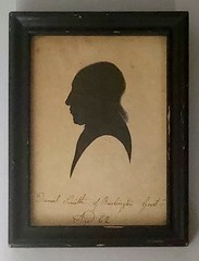 c.1820-1840 American Hollow Cut Silhouette Folk Art Miniature Portrait of Man