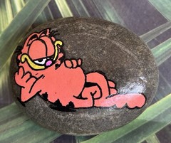 Garfield Hand Painted Funny cat Rock Painting Art Gift birthday holiday stone