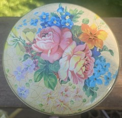 Exquisite Vintage Pink Roses, Blue Flowers on Round Metal Tin 5″diameter