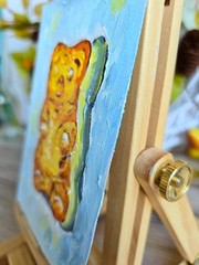 Gummy Bear Yellow Oil Painting 10×15 cm Pastose Technique Painting on Canvas Fabric