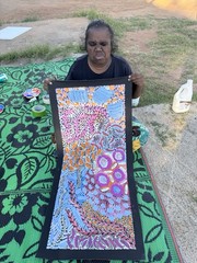 Karen Bird Ngale. Highly collectable Aboriginal art. Inc,COA and Photo’s