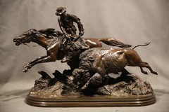 Beautiful Bronze Sculpture 19th Century Buffalo Hunt with Horse French Natural