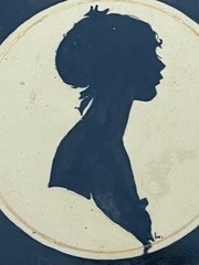 Miniature Painted Lady Silhouette Portrait on Ceramic Tile Framed Signed „L“