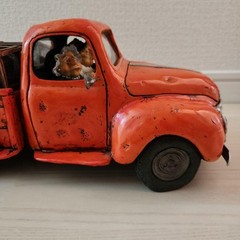 Guilermo Forchino The Farmer’s Pick-up Figure with Serial Number