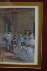 VTG FRAMED SMALL ART GALLERY DEGAS COLOR PRINT OF „THE DANCE FOYER AT THE OPERA“