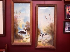 W.S.L. – Australian Victorian – Pair Of Original Oil Paintings – ‚Swans’