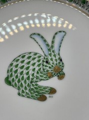 Herend Hand Painted Zodiac/Home Deco Plate Green Fishnet Designed 1999 Rabbit