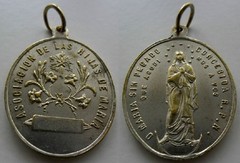 1940/50 year. MEDALLON OH MARY SINLESS COCEBIDA ASSOCIATION OF DAUGHTERS OF M…