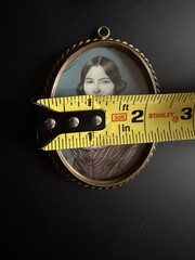 Antique Portrait Of A Lady From England 3.25”x2.5” 17th Century Crest Shown