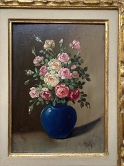 EARLY 20th SIGNED – FRENCH IMPRESSIONIST OIL – BOUQUET OF ROSES IN A BLUE VASE