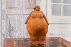 Cast Iron Fat Woman – Woman Rubensian Shapes Statue – Act Fat Woman Rustical