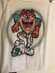 OOAK Miami Dolphins „Tasmanian Devil“ Street Art – Airbrush Paining vtg 1990