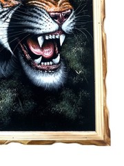 18″X 22″ HAND PAINTED TIGER , VELVET PAINTING, WOOD FRAME , FRAMED , NEW