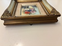 Vintage Painting Vase of Flowers in a Gold Toned Wood Frame