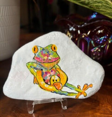 Hand Painted Kindness Rock „Frog with his Ducky“ Collectible Art Garden Decor