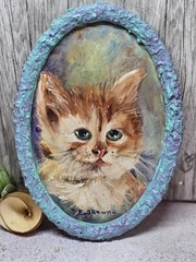 Signed E. Brown Folk Art Orange Tabby Kitten Painting Oval Textured Frame 2003