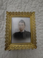 Antique Handpainted Porcelain Woman’s Portrait 4 3/8″ X 5 3/8″ Gold Lace Frame
