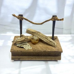 Original Minimalist Art Assemblage Found Object Sculpture 2x3x3 „Journey’s End“