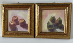 Watercolour paintings (x2) by Jaybe Allanson „Apples & Pears“, 4″x4″, framed