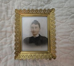 Antique Handpainted Porcelain Woman’s Portrait 4 3/8″ X 5 3/8″ Gold Lace Frame