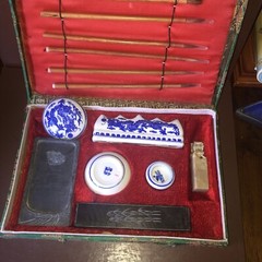 beautiful vintage oriental painting kit