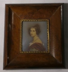 ANTIQUE MINIATURE PAINTING IN PERIOD FRAME SIGNED