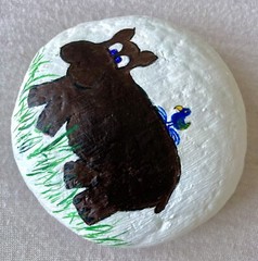 Vintage 1971 Hand-Painted River Rock Sandy Mays San Francisco Folk Art Hippo 4″