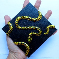3D Emboss Snake Animal Glue Gun Canvas Shiny Pop Medium Art Hand Painting NEW