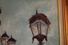 FRAMED ORIGINAL OIL BENT COLONIAL STREET LIGHTS THE AMERICAS ARTIST: HECTO VIDAL