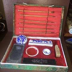 beautiful vintage oriental painting kit