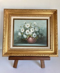 Vintage Signed Original Oil Painting On Board Still Life Daisies In Vase 15.5″