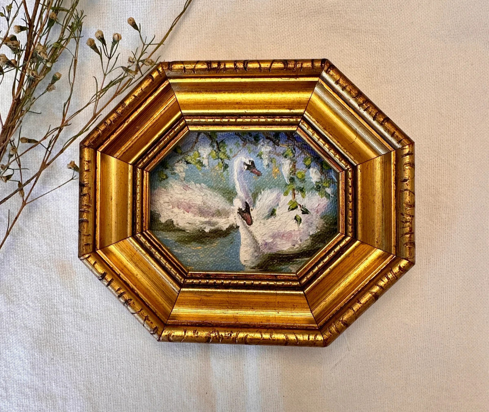 Framed Swan Oil Painting: Small Vintage Style Wall Art