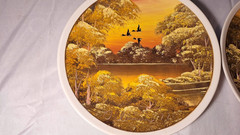 VINTAGE HAND OIL PAINTED ODDIS CLEMONS OUT CERAMIC PLATE SET WALLART/DECOR